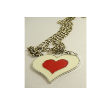 OEM Design Garment Decoration Red Heart Metal Necklace